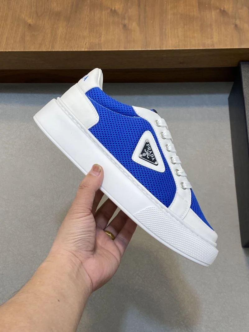 Breathable Prada Low Shoes 35468