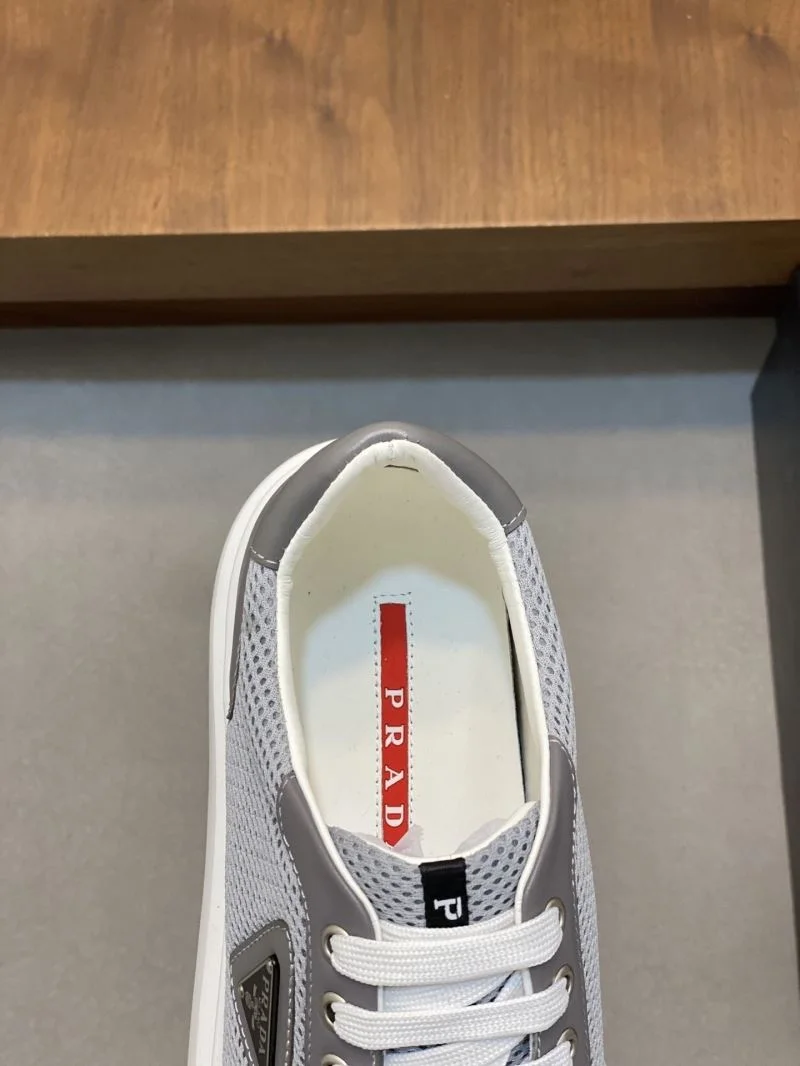 Prada Low Shoes Attractive 35471