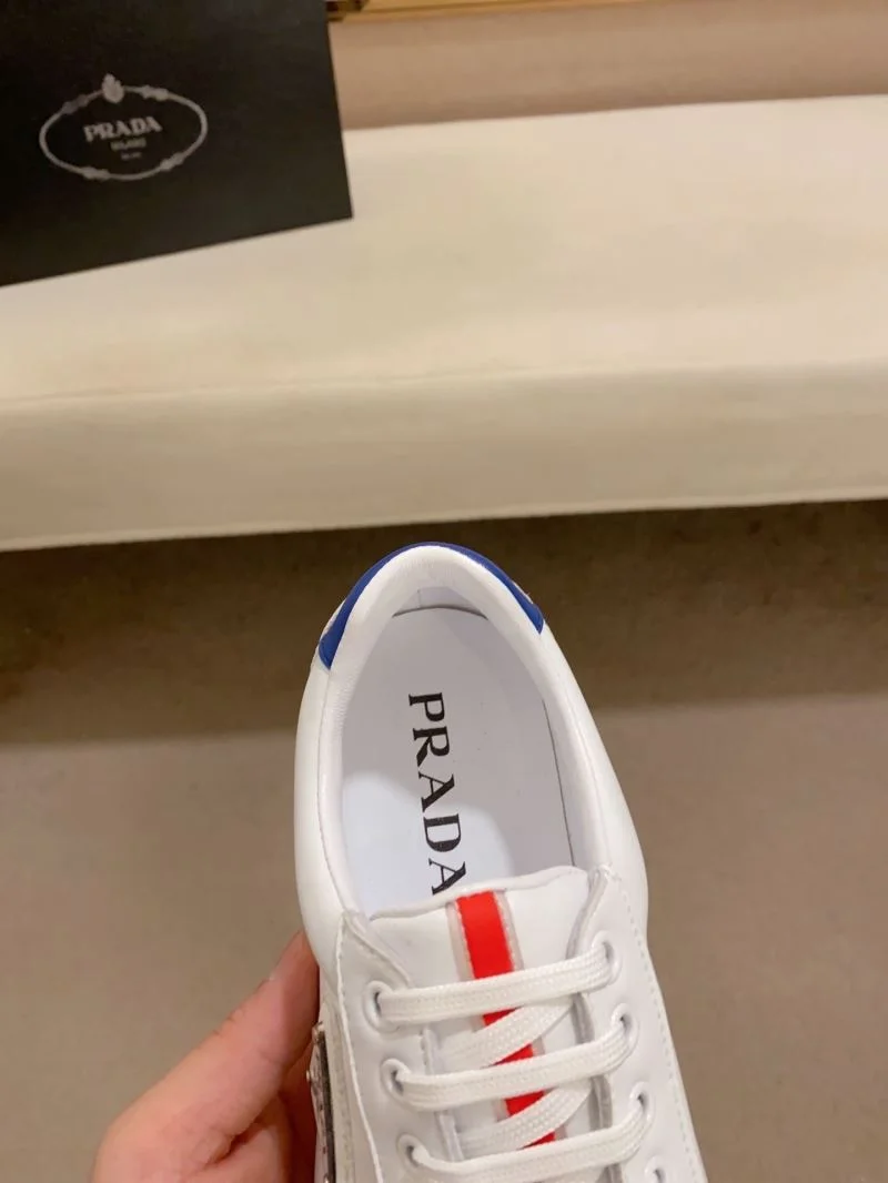 QuickDry Prada Low Shoes 35466