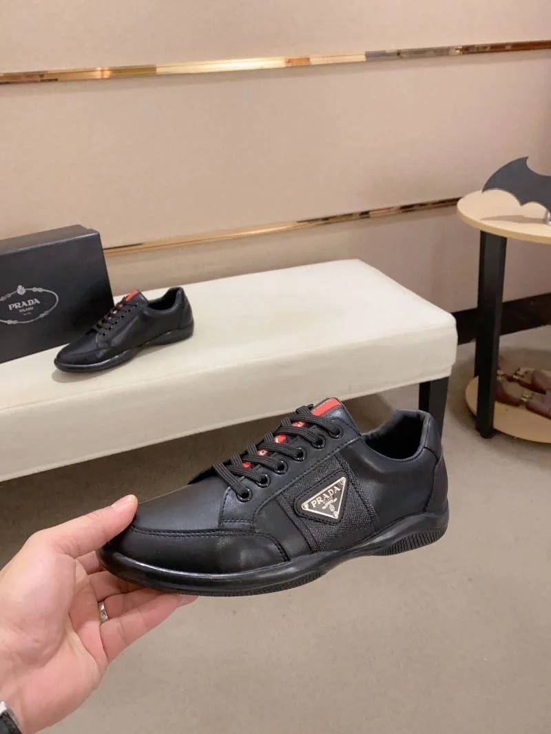 Tailored Prada Low Shoes 35465