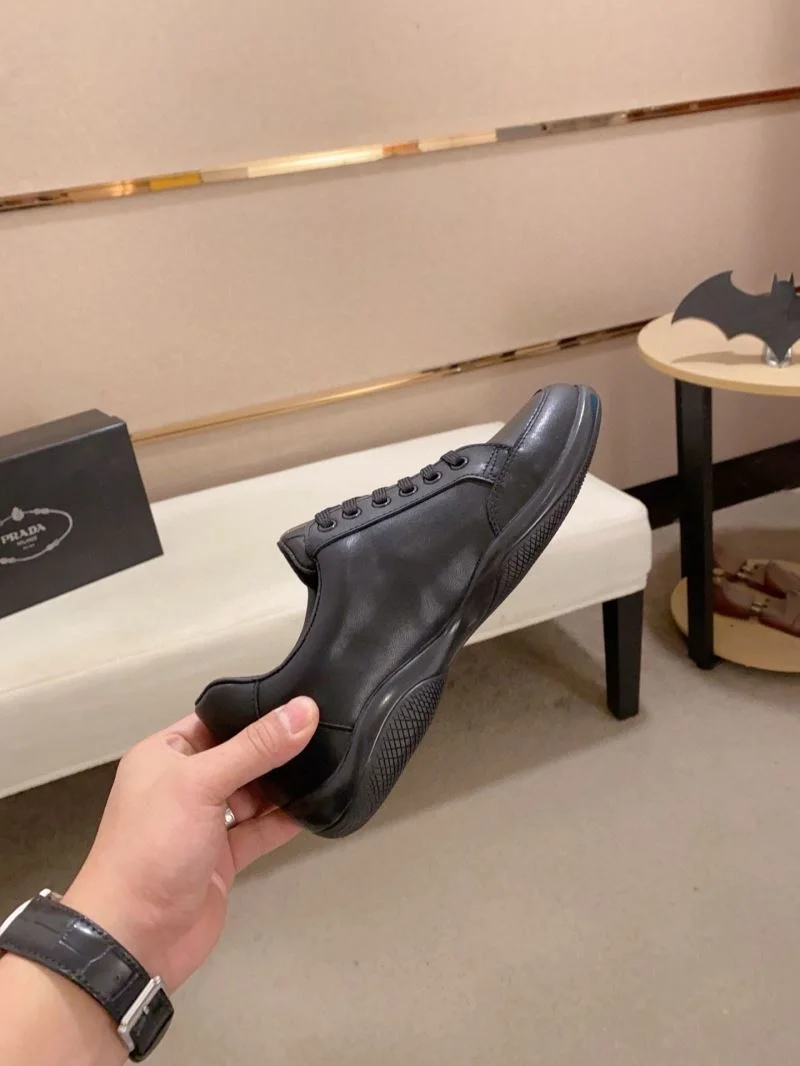 Tailored Prada Low Shoes 35465