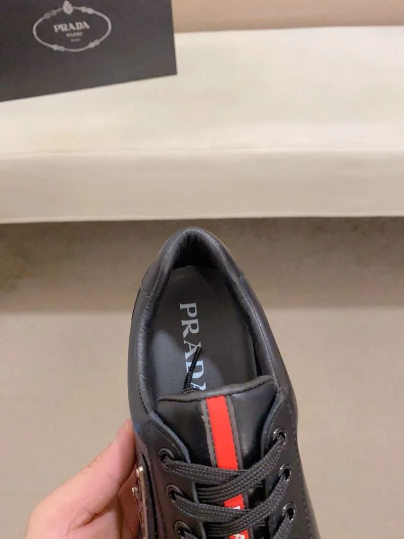 Tailored Prada Low Shoes 35465