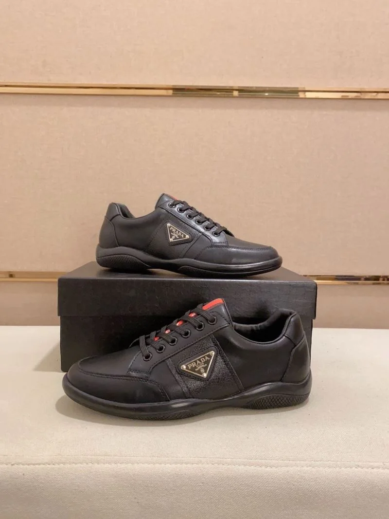 Tailored Prada Low Shoes 35465