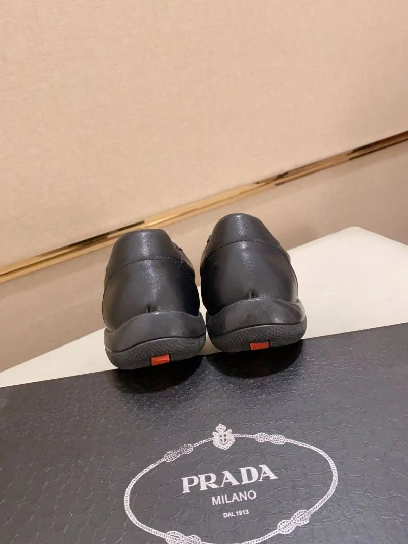 Tailored Prada Low Shoes 35465
