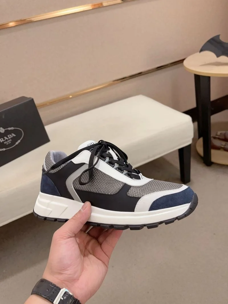 Casual Prada Low Shoes 35464