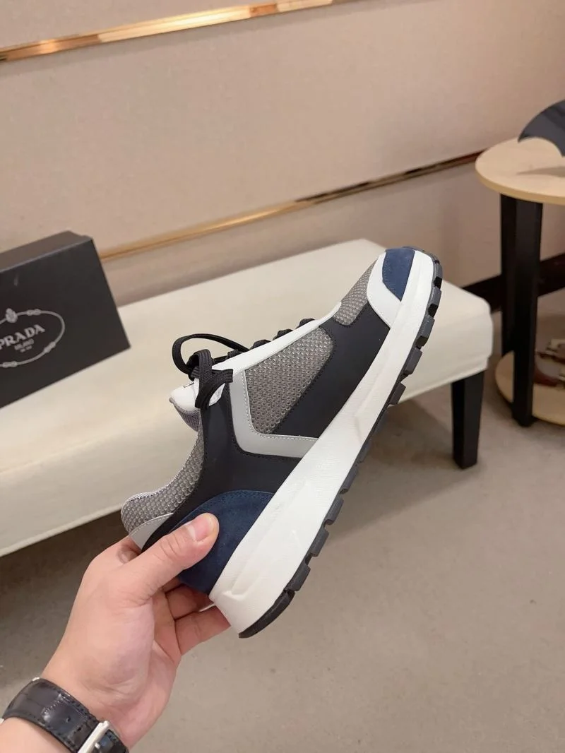 Casual Prada Low Shoes 35464