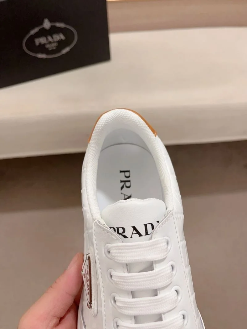 Prada Low Shoes Tailored 35434
