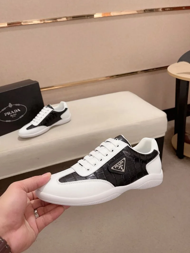 Prada Low Shoes Modern 35460