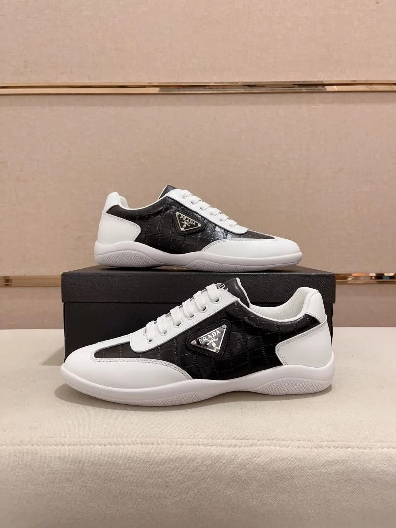 Prada Low Shoes Modern 35460
