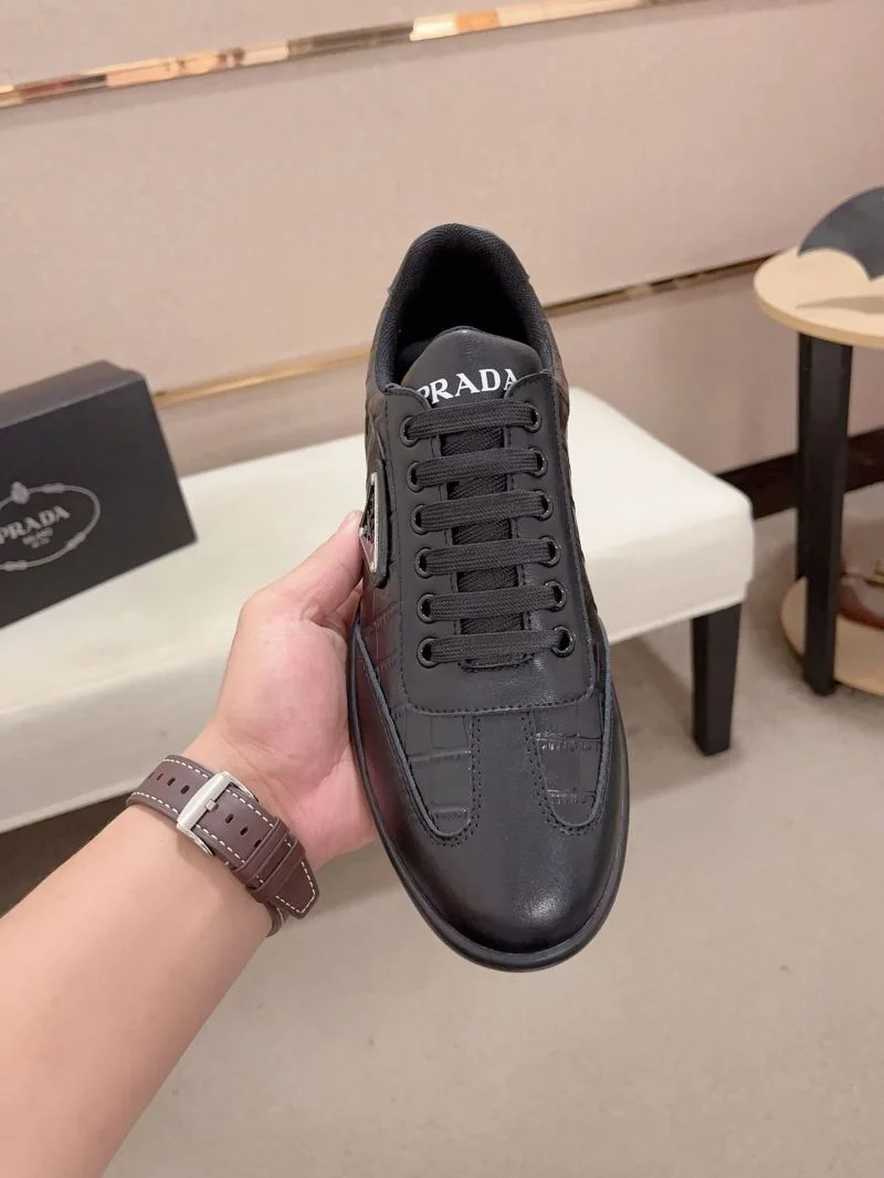Modern Prada Low Shoes 35459