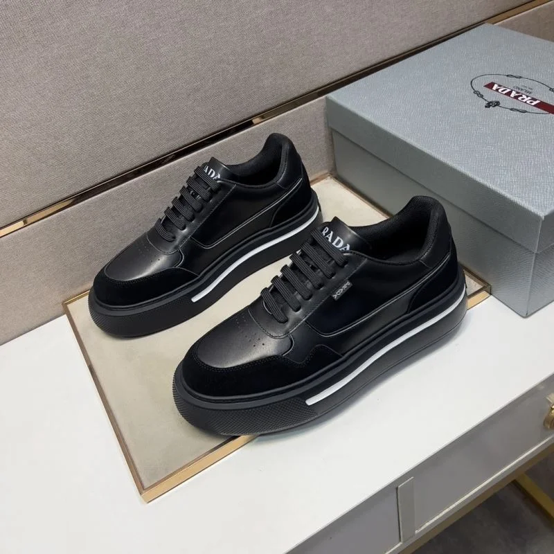 Compact Prada Low Shoes 35435