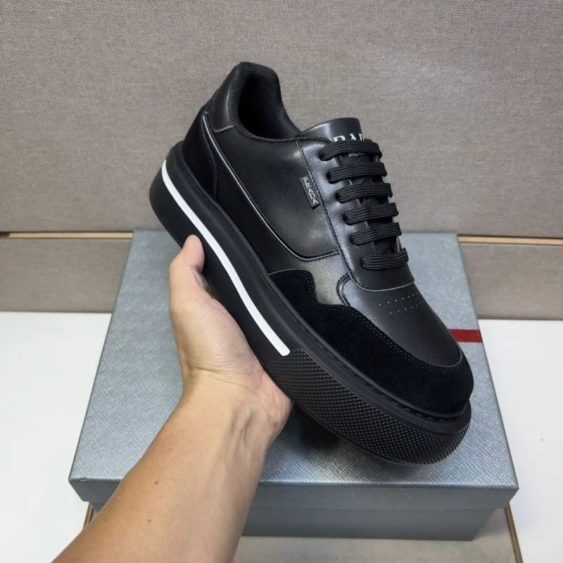 Compact Prada Low Shoes 35435