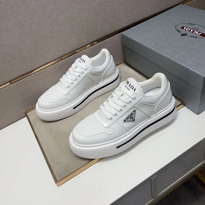 Prada Low Shoes Minimalist 35458