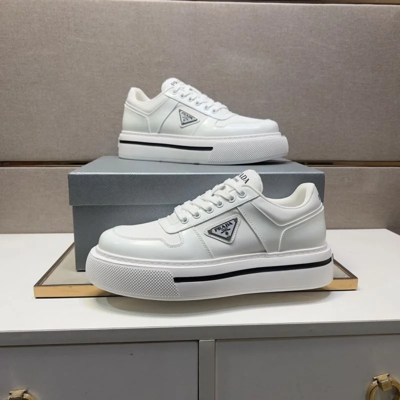 Prada Low Shoes Minimalist 35458