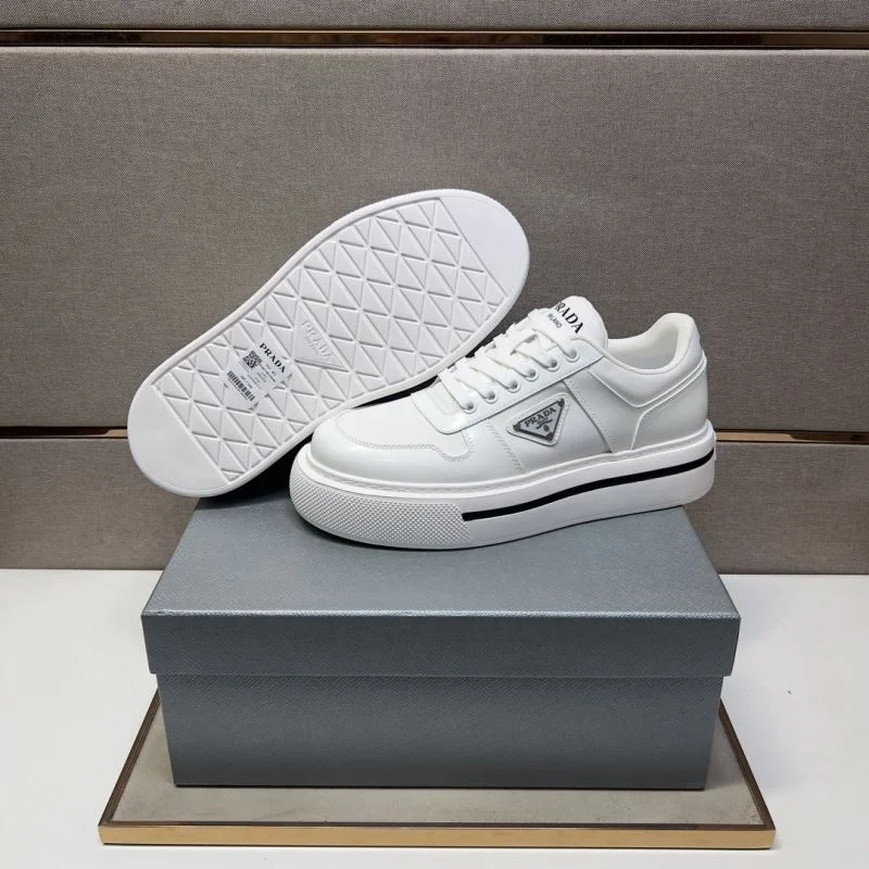 Prada Low Shoes Minimalist 35458