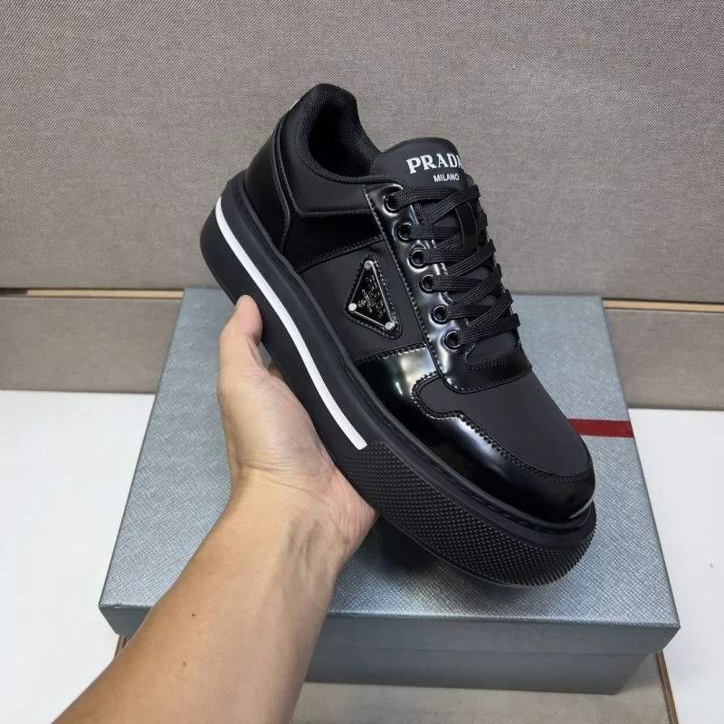ZipUp Prada Low Shoes 35455
