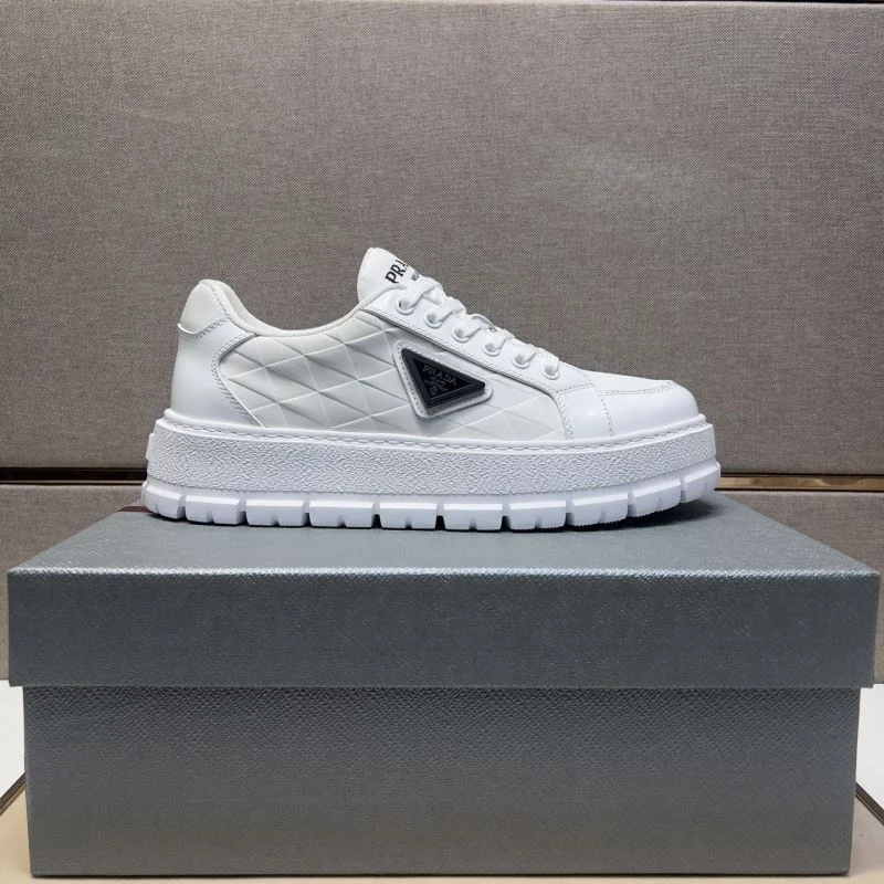 MoistureWicking Prada Low Shoes 35442