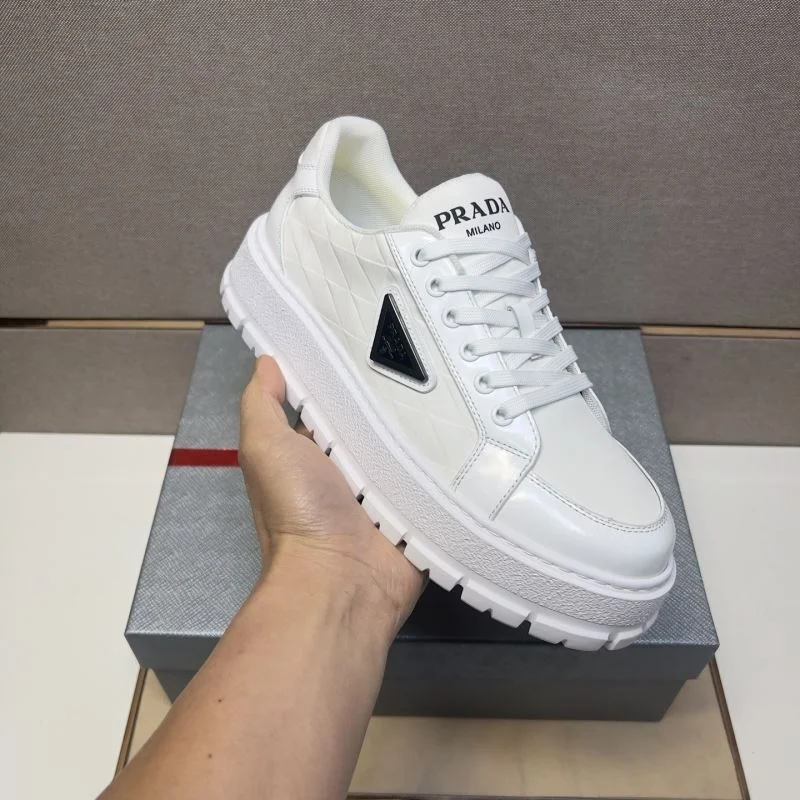 MoistureWicking Prada Low Shoes 35442