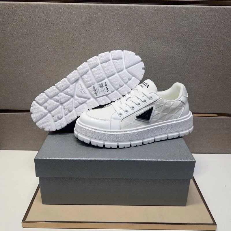 MoistureWicking Prada Low Shoes 35442