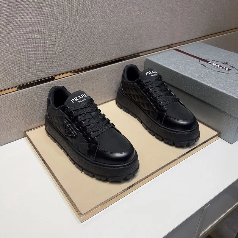 Prada Low Shoes DailyWear 35446