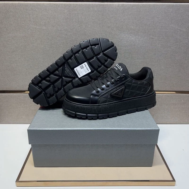 Prada Low Shoes DailyWear 35446