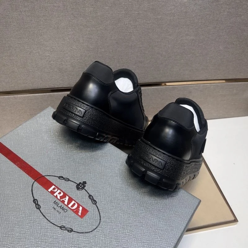 Prada Low Shoes Refined 35457