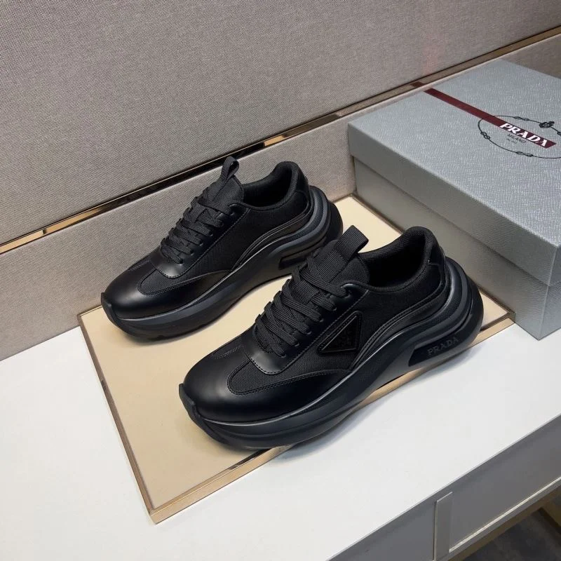 Prada Low Shoes Unisex 35445