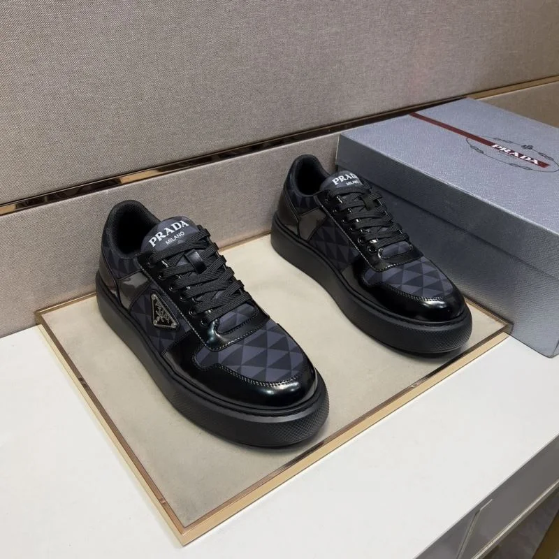 UrbanStyle Prada Low Shoes 35441