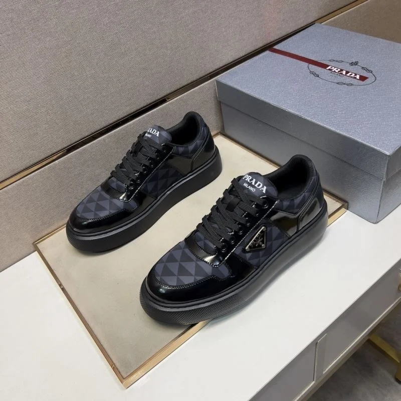 UrbanStyle Prada Low Shoes 35441