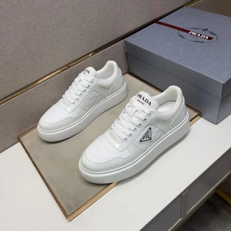 Prada Low Shoes DailyWear 35447