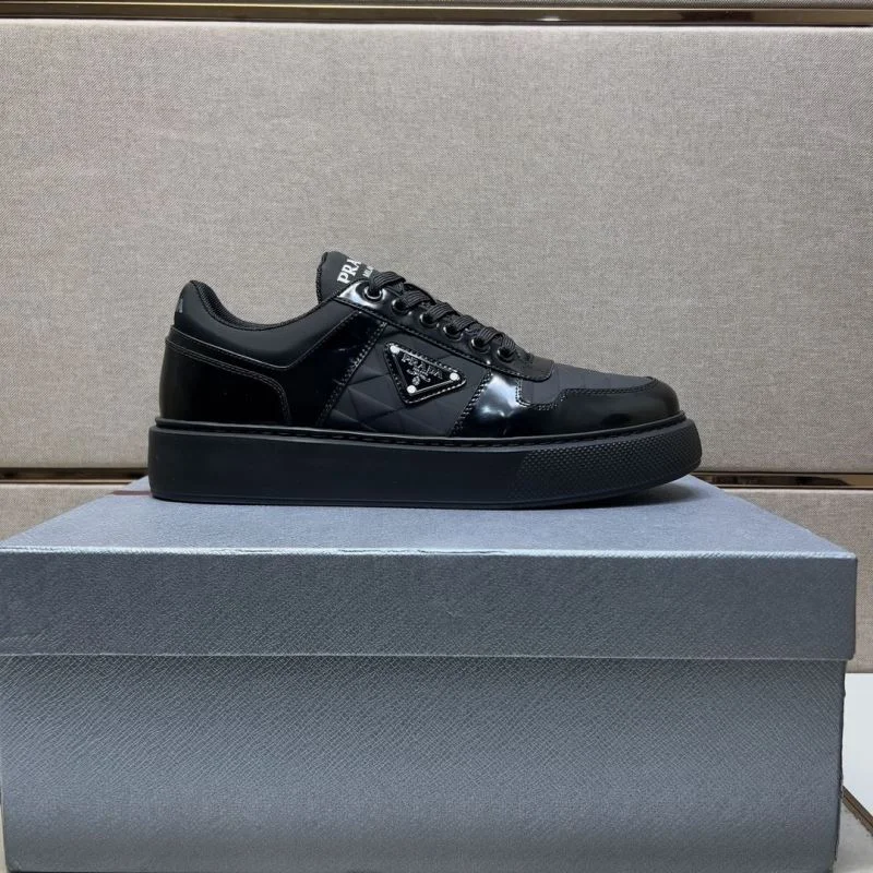 Seasonal Prada Low Shoes 35432