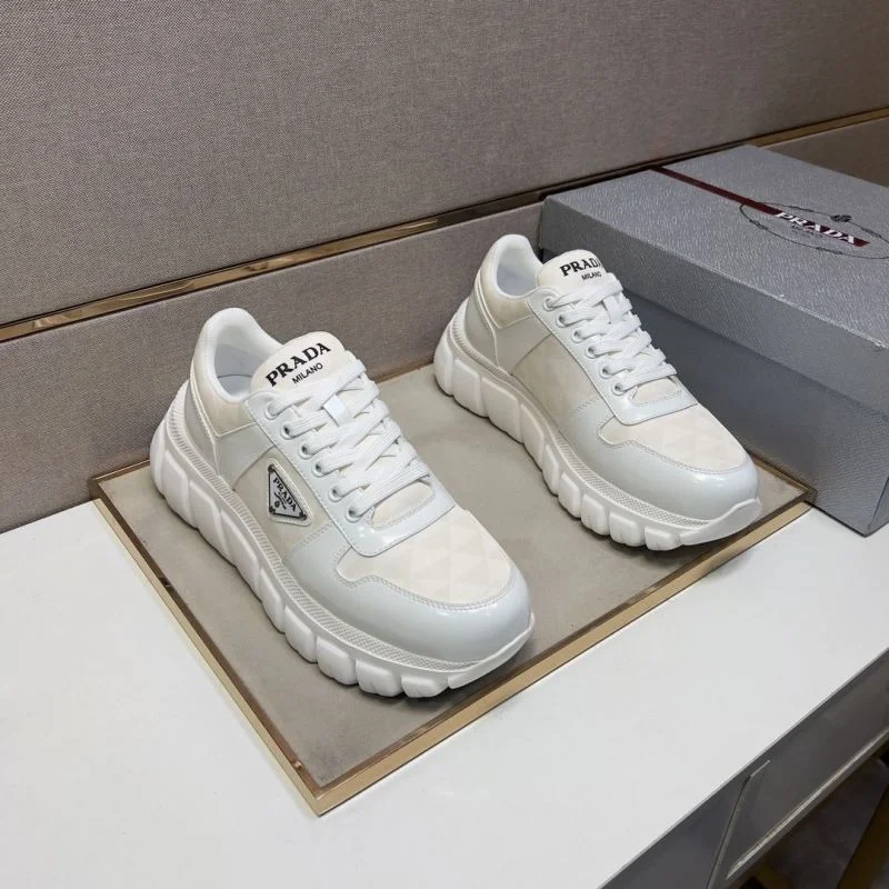 Prada Low Shoes Breathable 35427