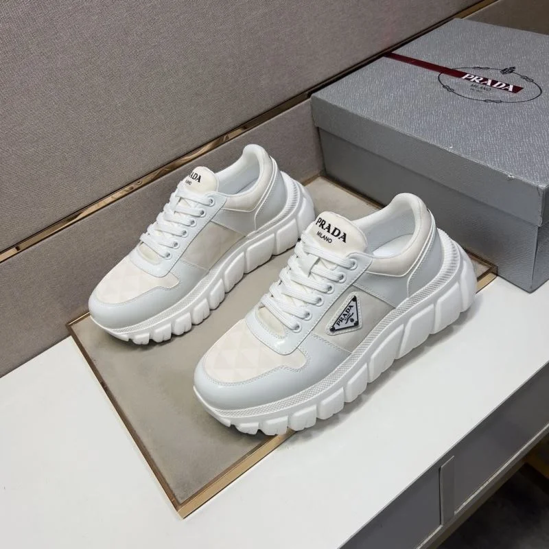 Prada Low Shoes Breathable 35427