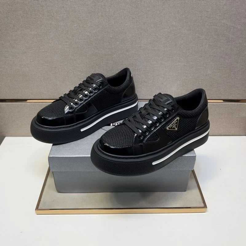 Prada Low Shoes Elegant 35426
