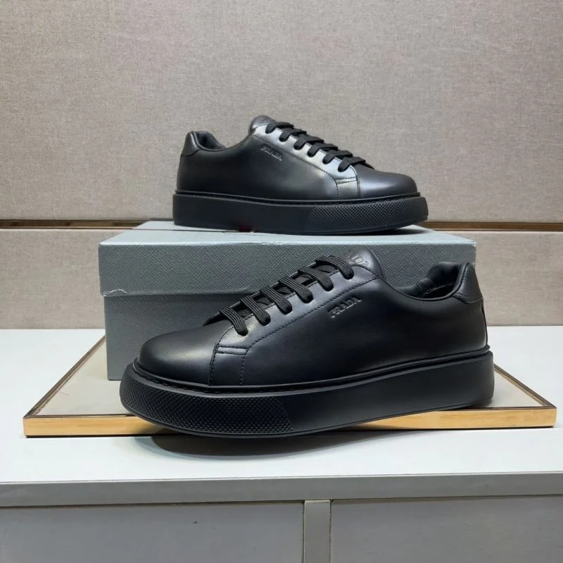 Prada Low Shoes ZipUp 35417