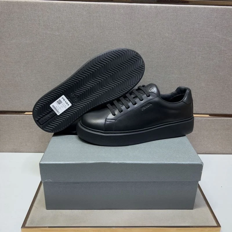 Prada Low Shoes ZipUp 35417