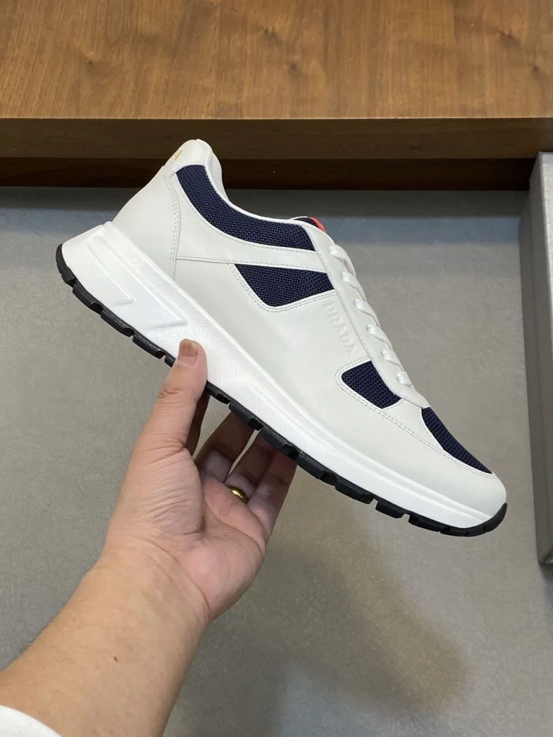 Prada Low Shoes Vibrant 35408