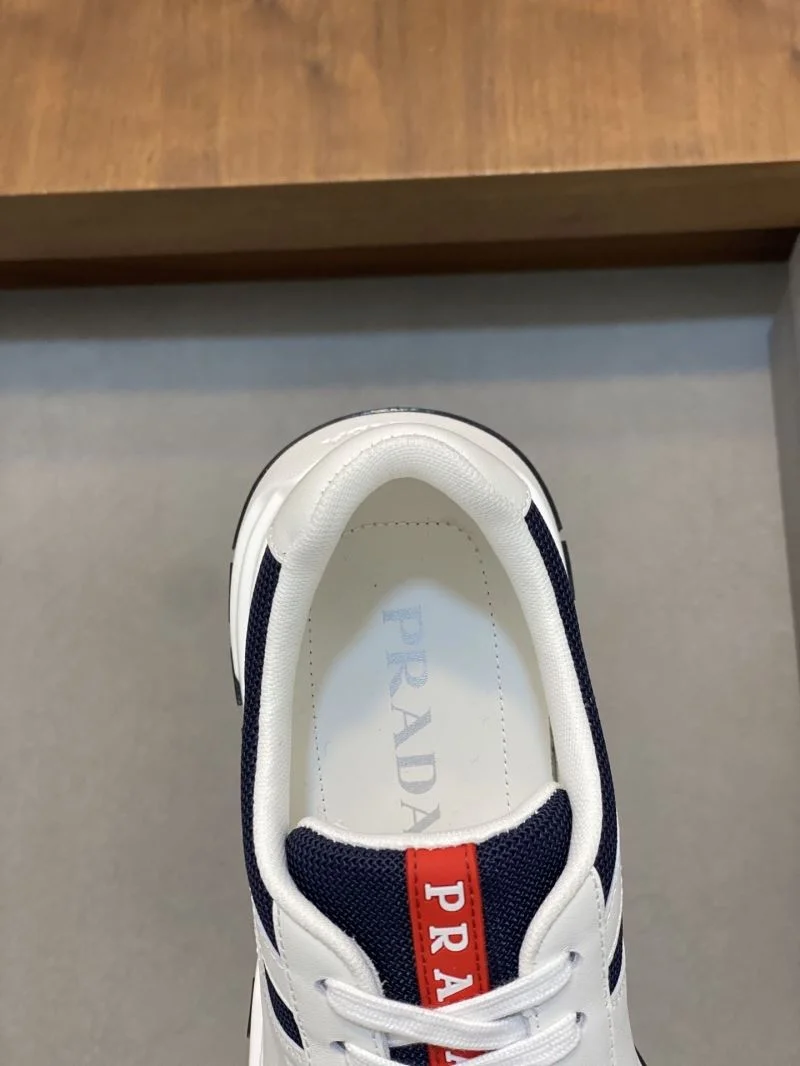 Prada Low Shoes Vibrant 35408