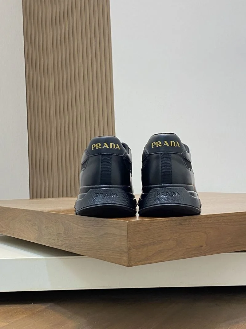 Stretchable Prada Low Shoes 35398