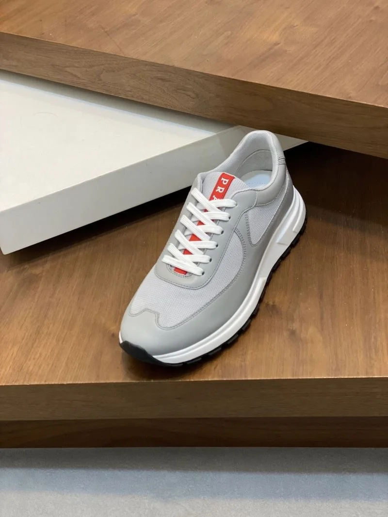 Prada Low Shoes Minimalist 35399