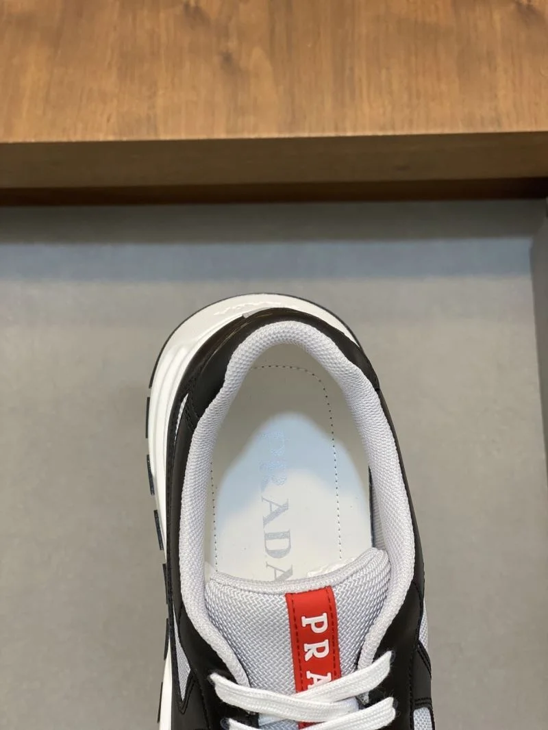 Breathable Prada Low Shoes 35405