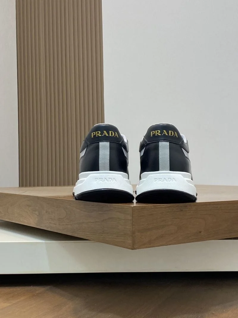 Breathable Prada Low Shoes 35405