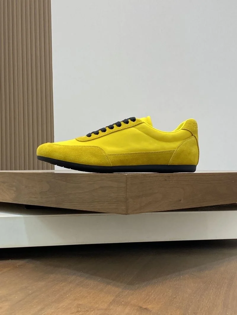 Lightweight Prada Low Shoes 35406