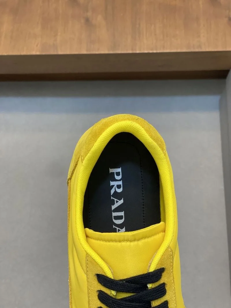 Lightweight Prada Low Shoes 35406