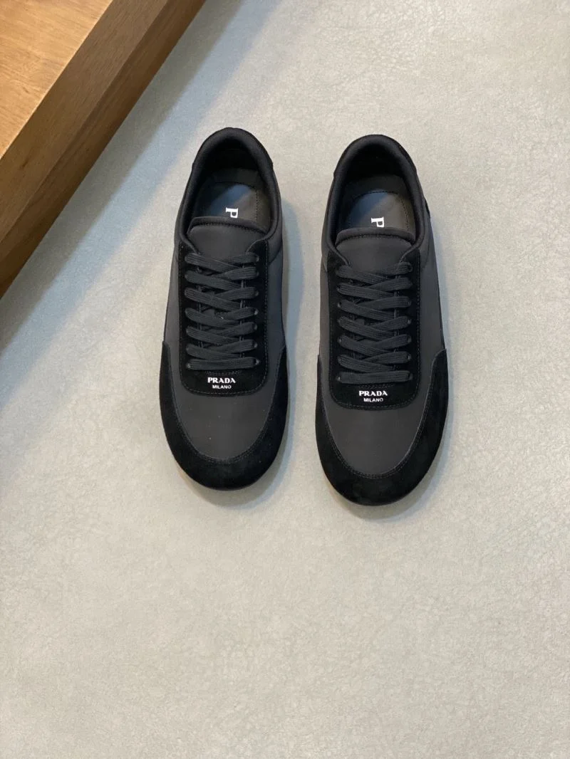 MultiPurpose Prada Low Shoes 35393