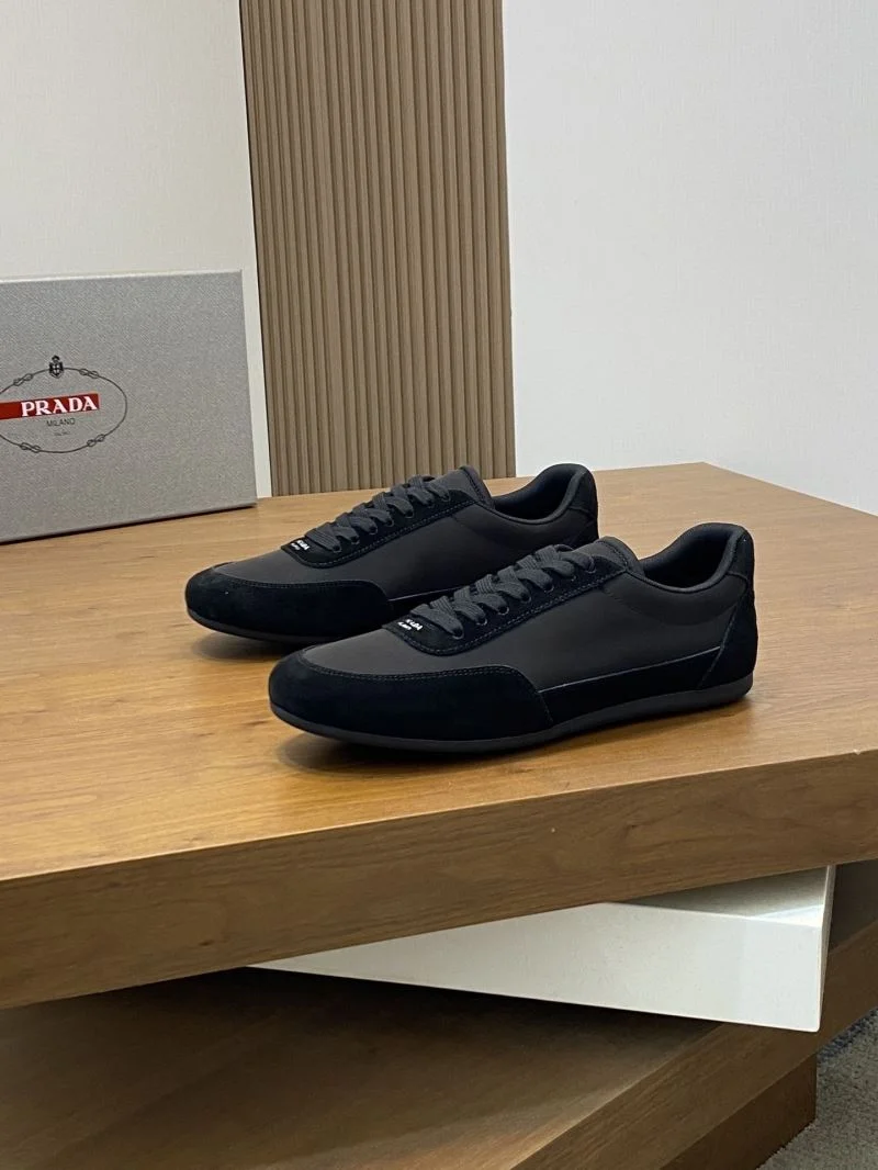 MultiPurpose Prada Low Shoes 35393