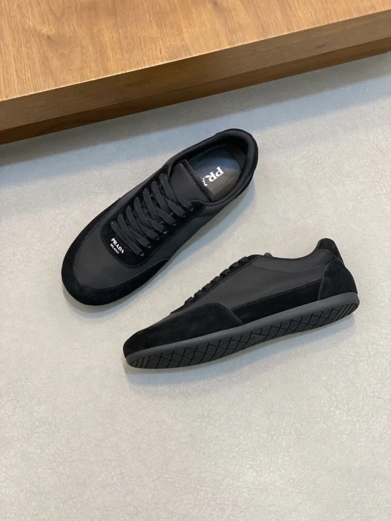 MultiPurpose Prada Low Shoes 35393