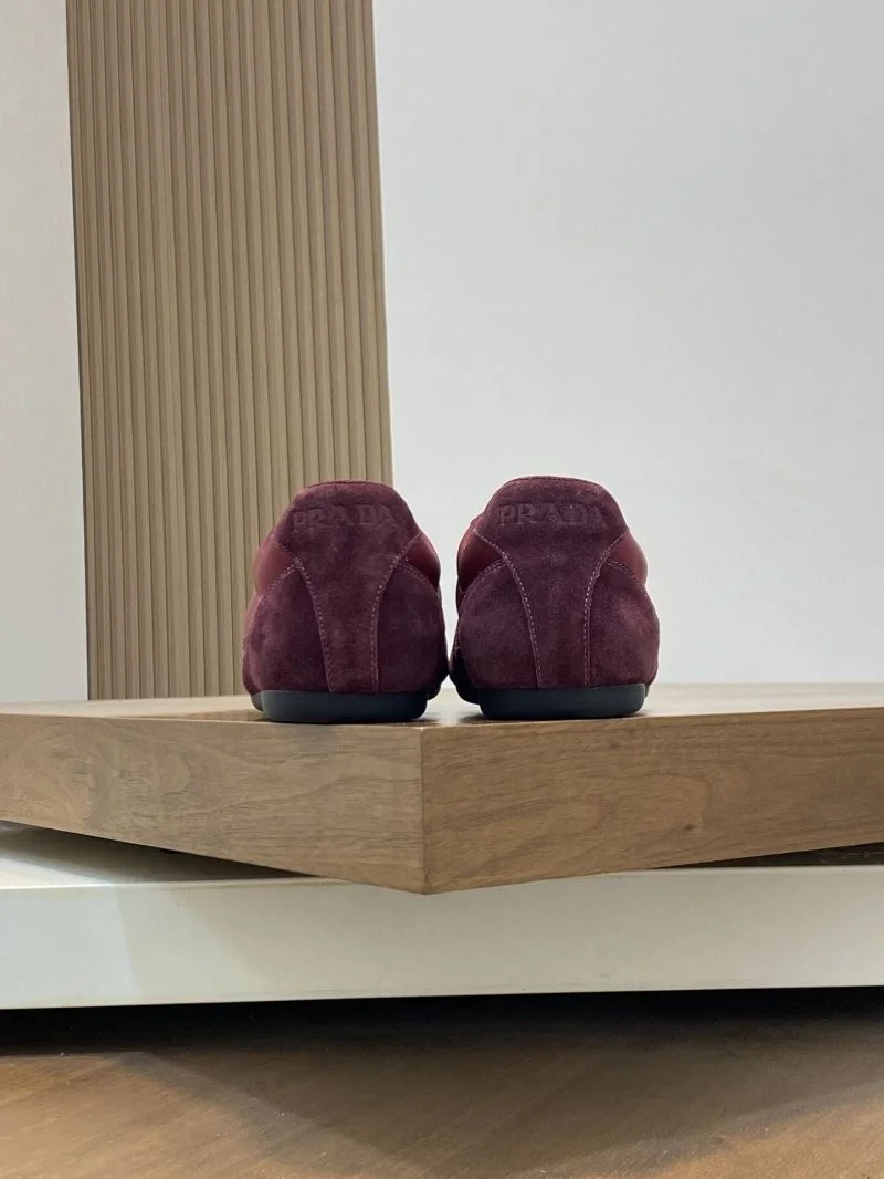 Prada Low Shoes Premium 35400