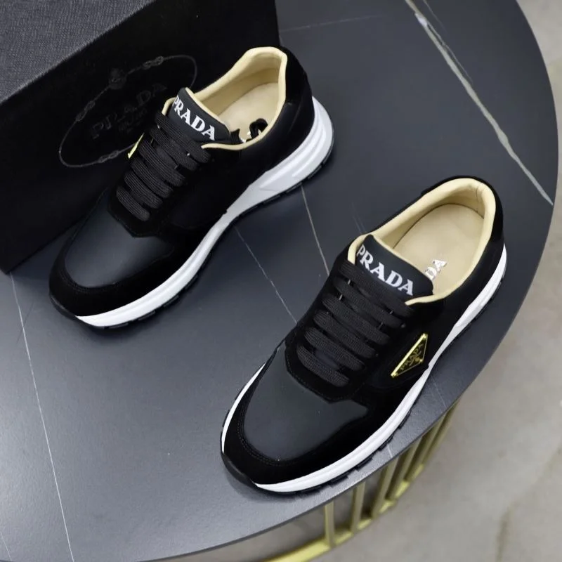 Reliable Prada Low Shoes 35418