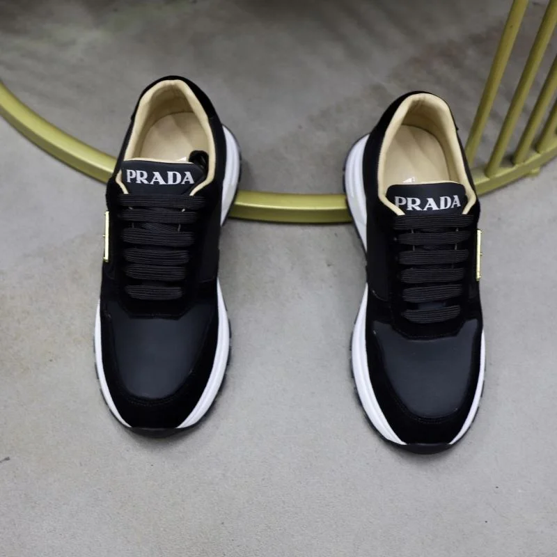Reliable Prada Low Shoes 35418
